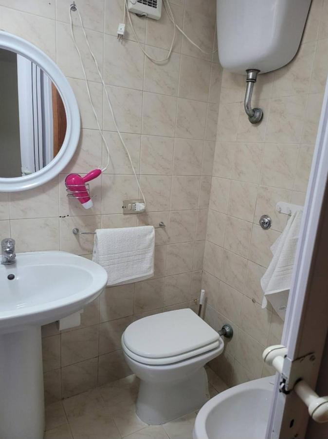 Апартаменты La Casa E Pulcinella Неаполь Экстерьер фото
